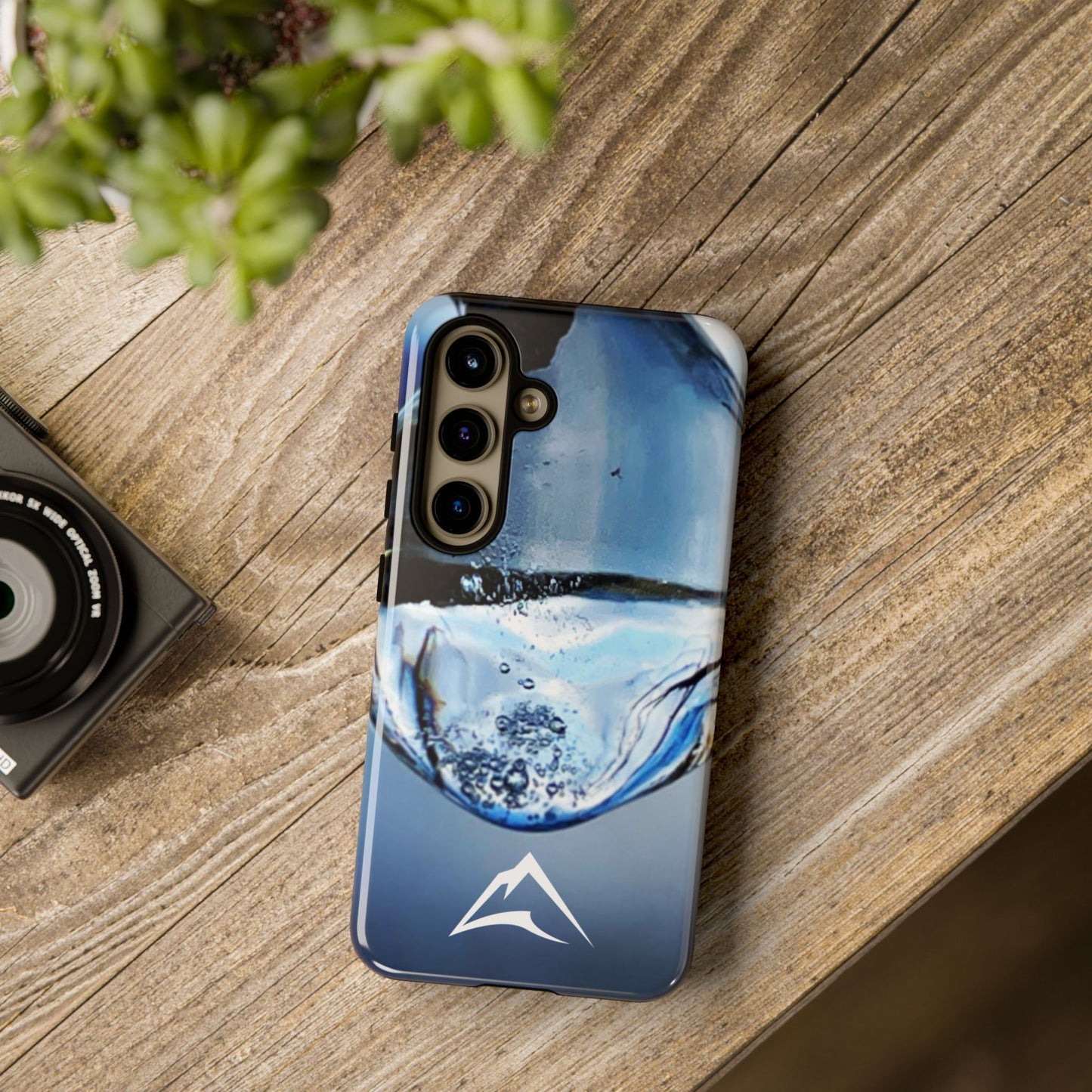 Tough Case | Photo: Time Frozen