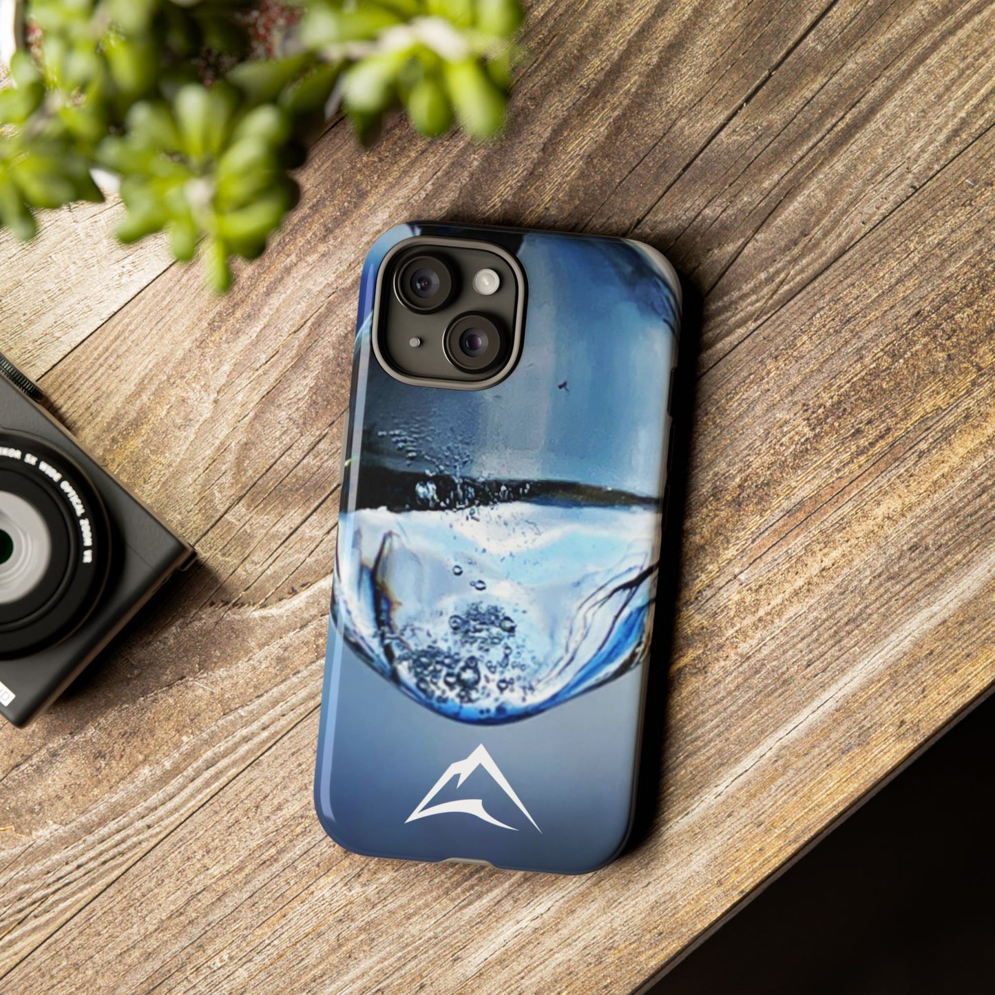 Tough Case | Photo: Time Frozen