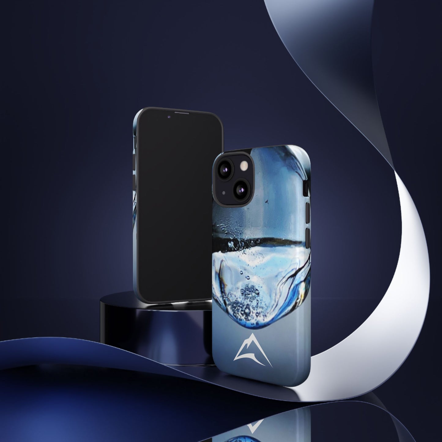 Tough Case | Photo: Time Frozen