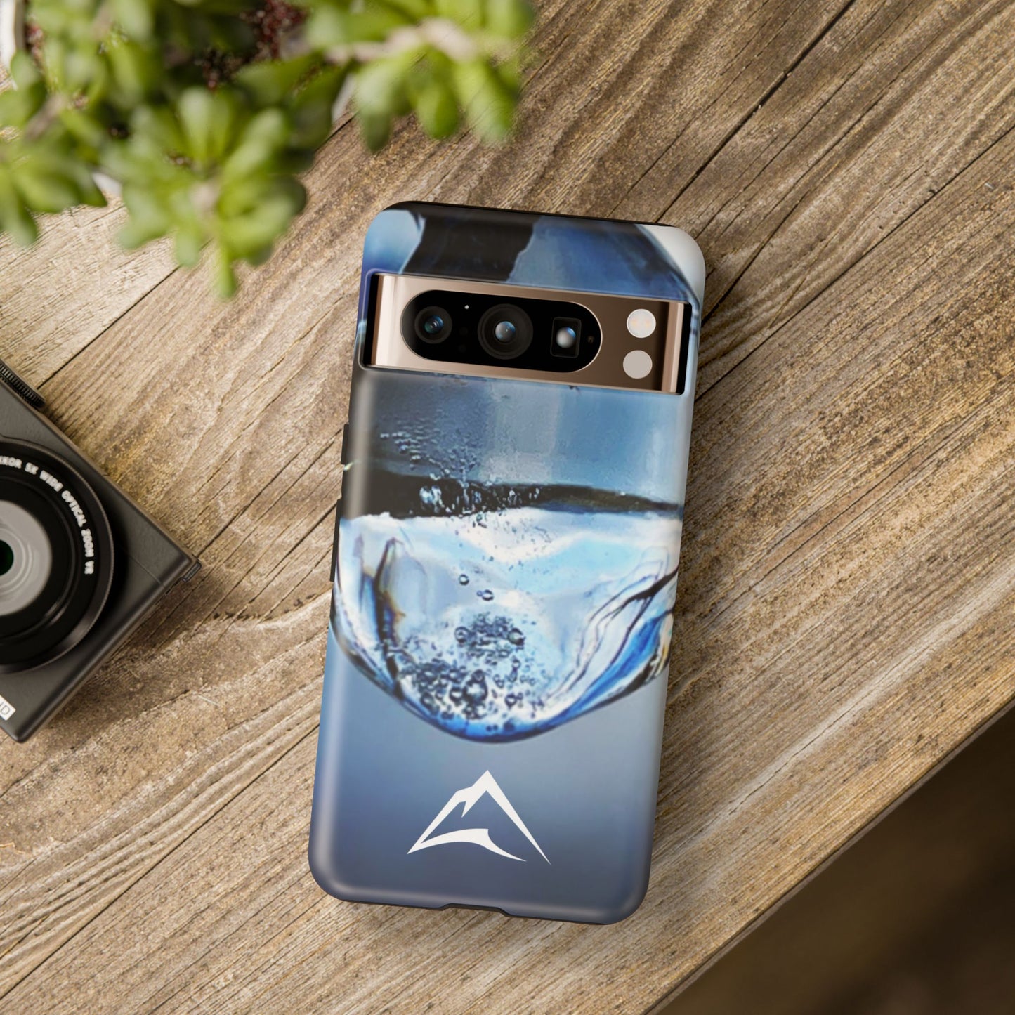Tough Case | Photo: Time Frozen