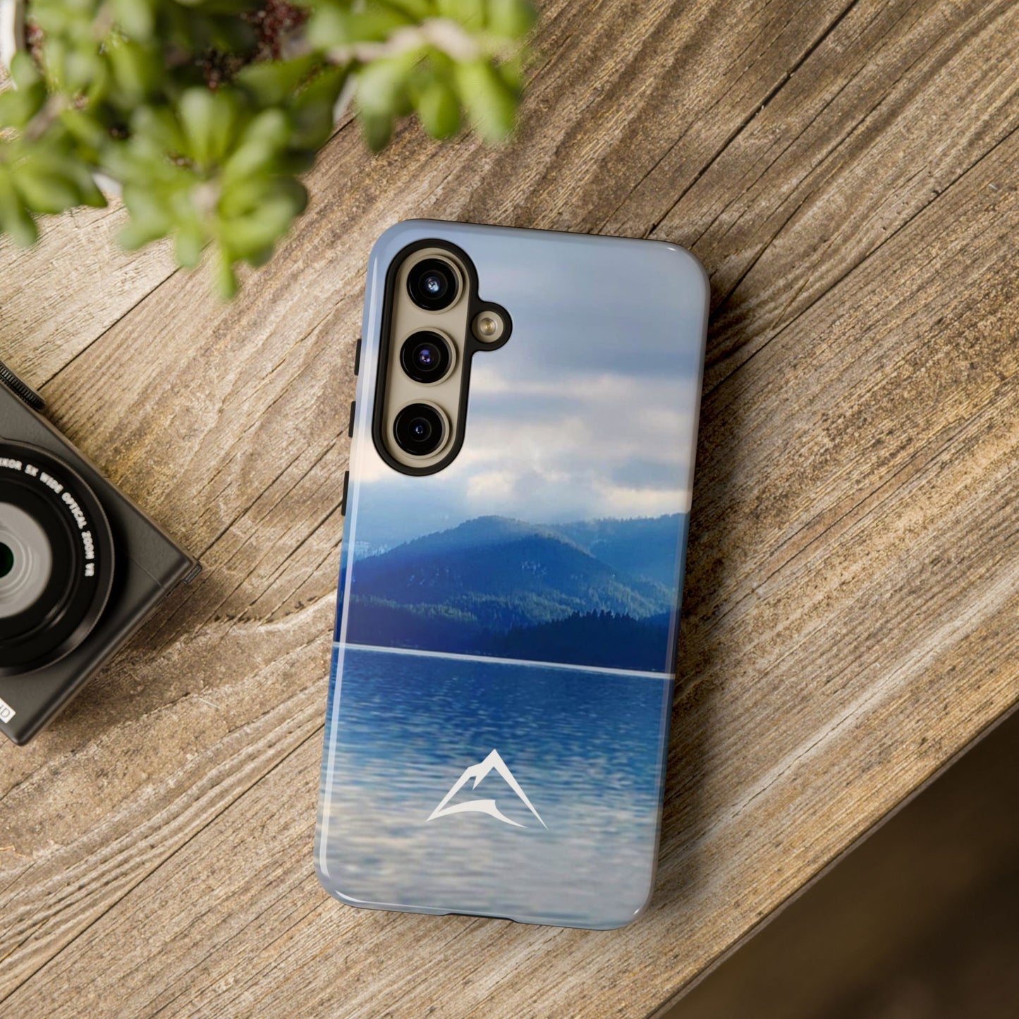 Tough Case | Photo: The Calm