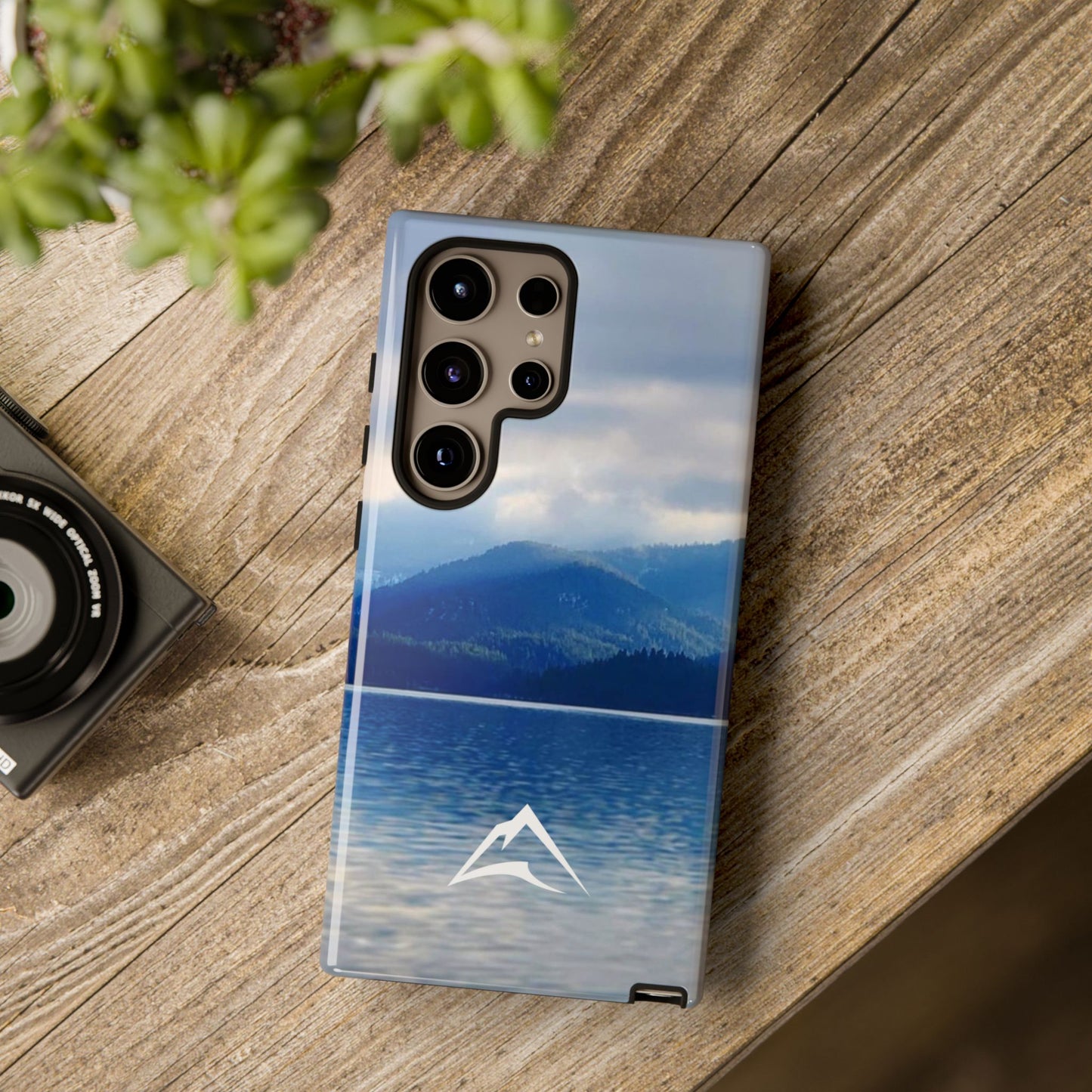 Tough Case | Photo: The Calm