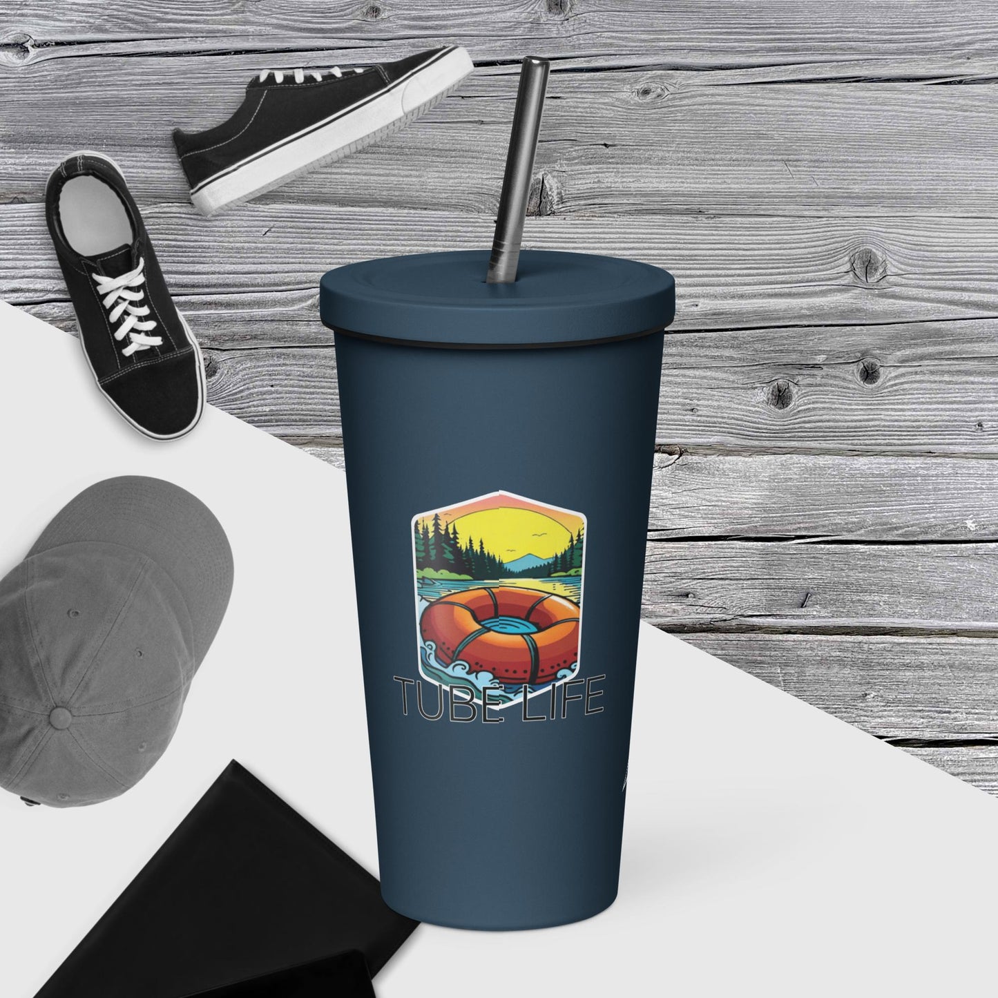 Tube Life | Insulated tumbler with a straw