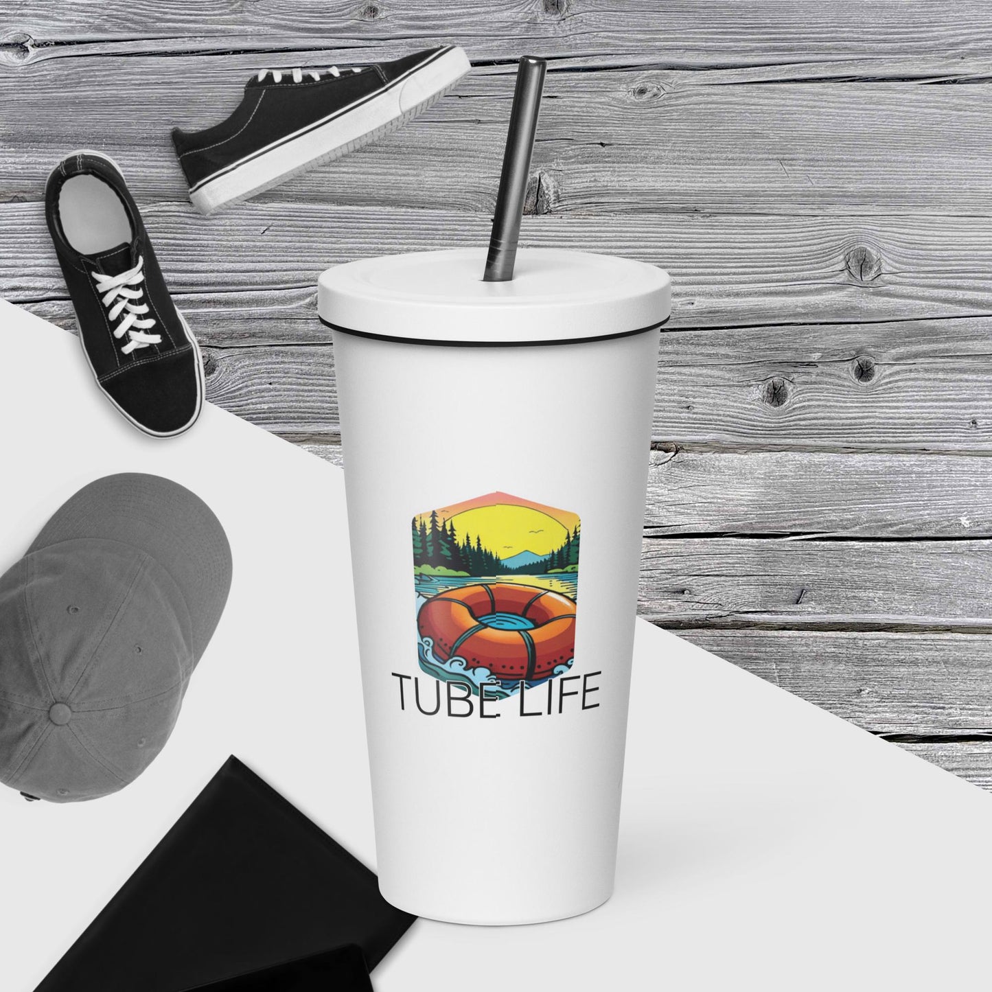 Tube Life | Insulated tumbler with a straw